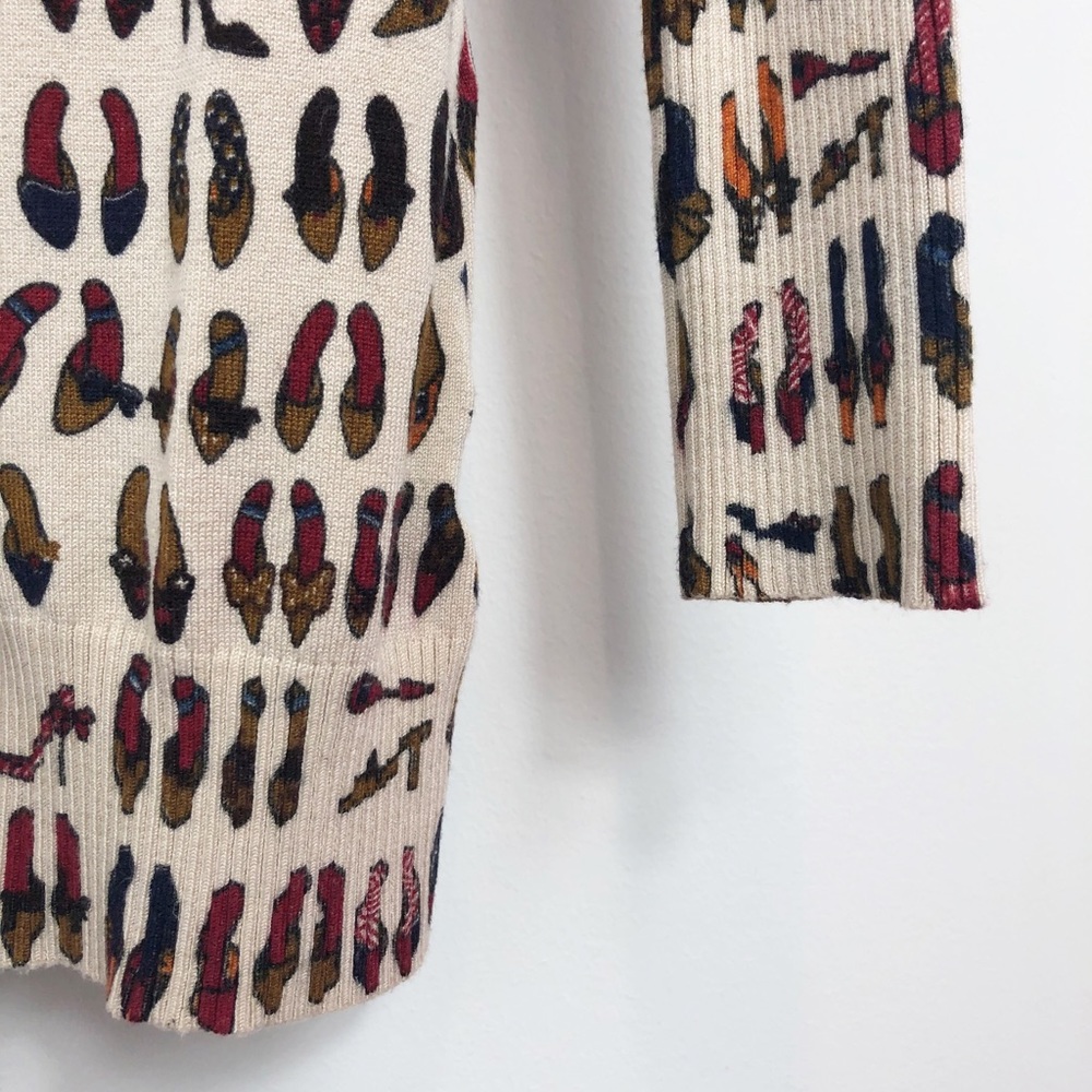 Novelty print cardigan shoes, button front… - Picture 3 of 7